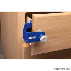 Kreg Montagehilfe Für Schubladenblenden Inkl. Distanzplättchen 9 Kreg Montagehilfe Für Schubladenblenden Inkl. Distanzplättchen -Pas Cher Dictum Magasin 704320 04 A WE 8 Kreg Montagehilfe f r Schubladenblenden WZ jpg